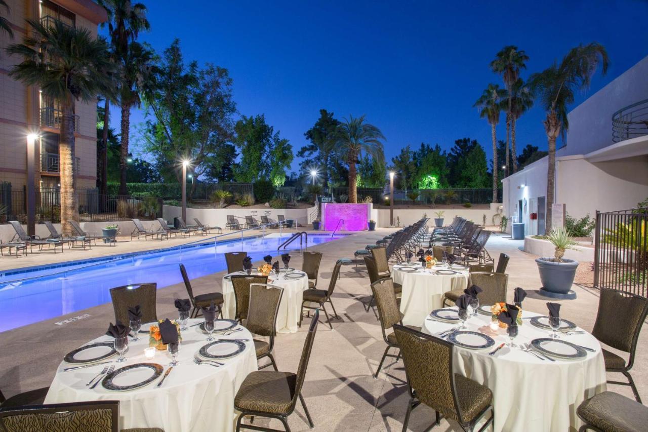 Embassy Suites By Hilton Phoenix Biltmore Ngoại thất bức ảnh