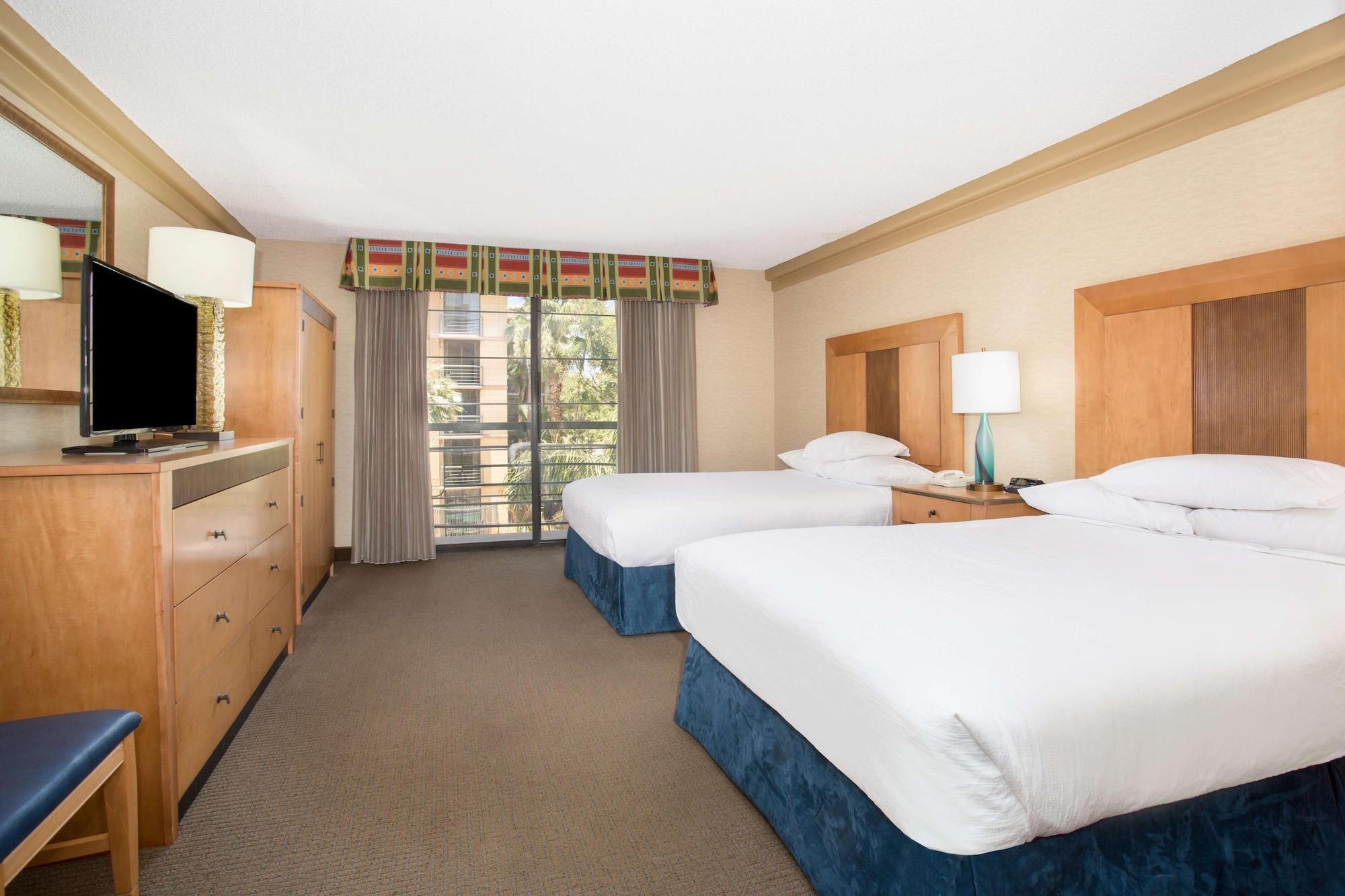 Embassy Suites By Hilton Phoenix Biltmore Ngoại thất bức ảnh