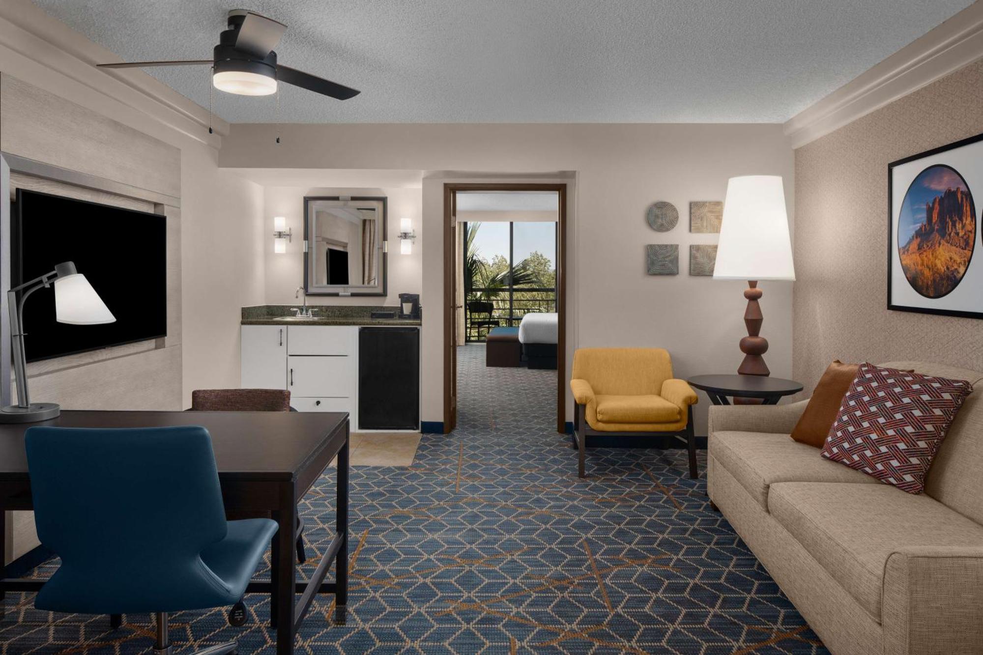 Embassy Suites By Hilton Phoenix Biltmore Ngoại thất bức ảnh