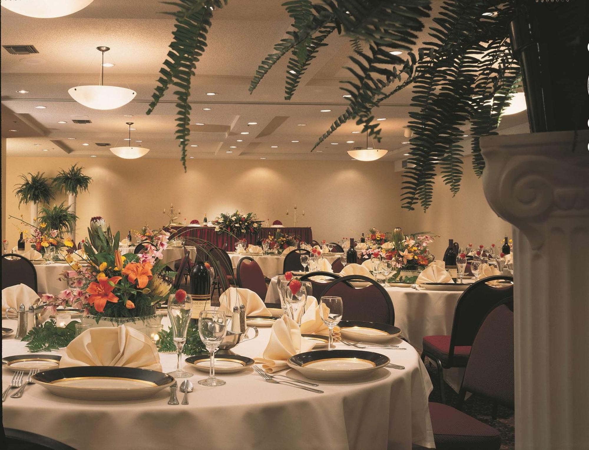 Embassy Suites By Hilton Phoenix Biltmore Ngoại thất bức ảnh
