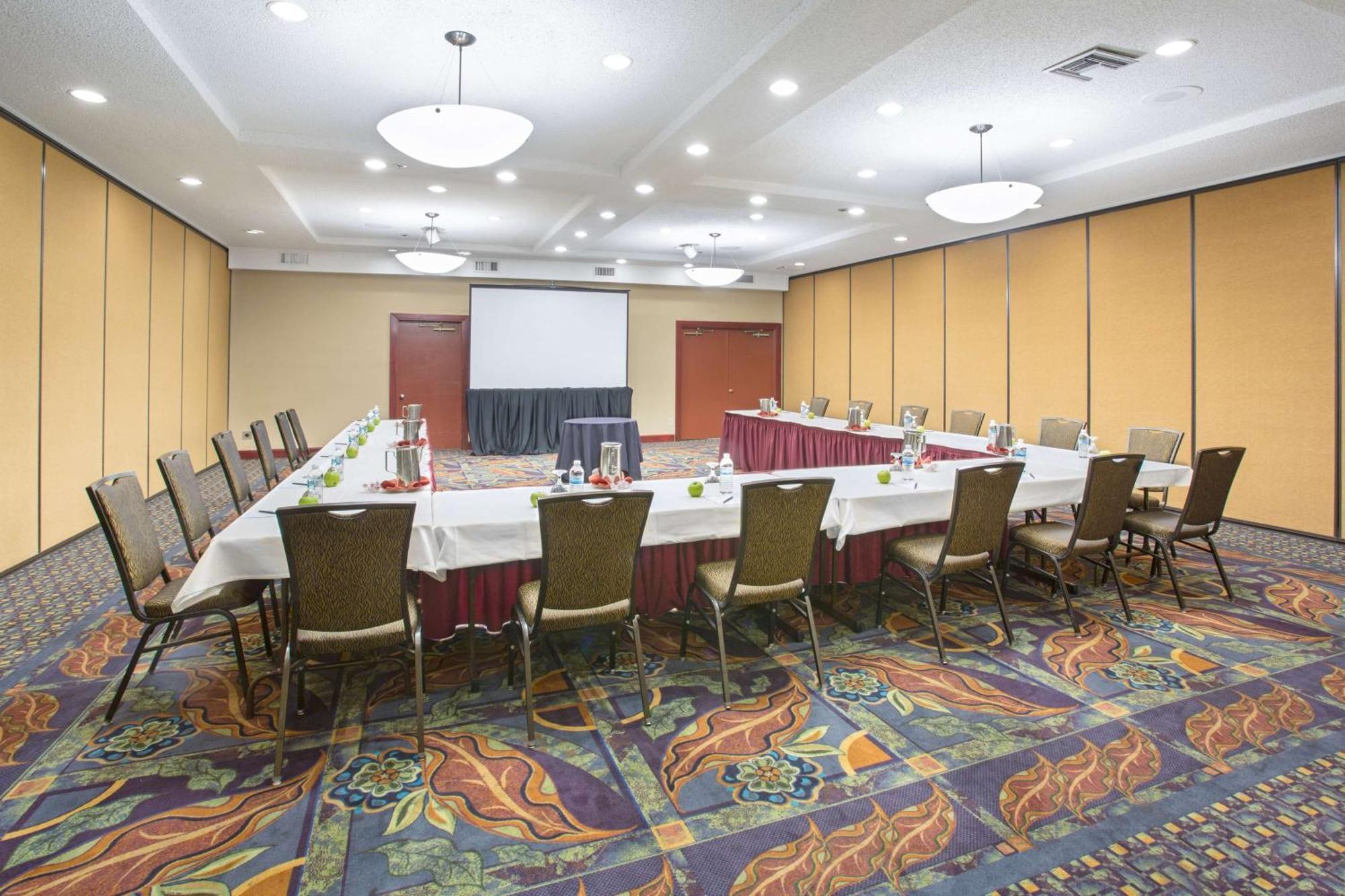 Embassy Suites By Hilton Phoenix Biltmore Ngoại thất bức ảnh