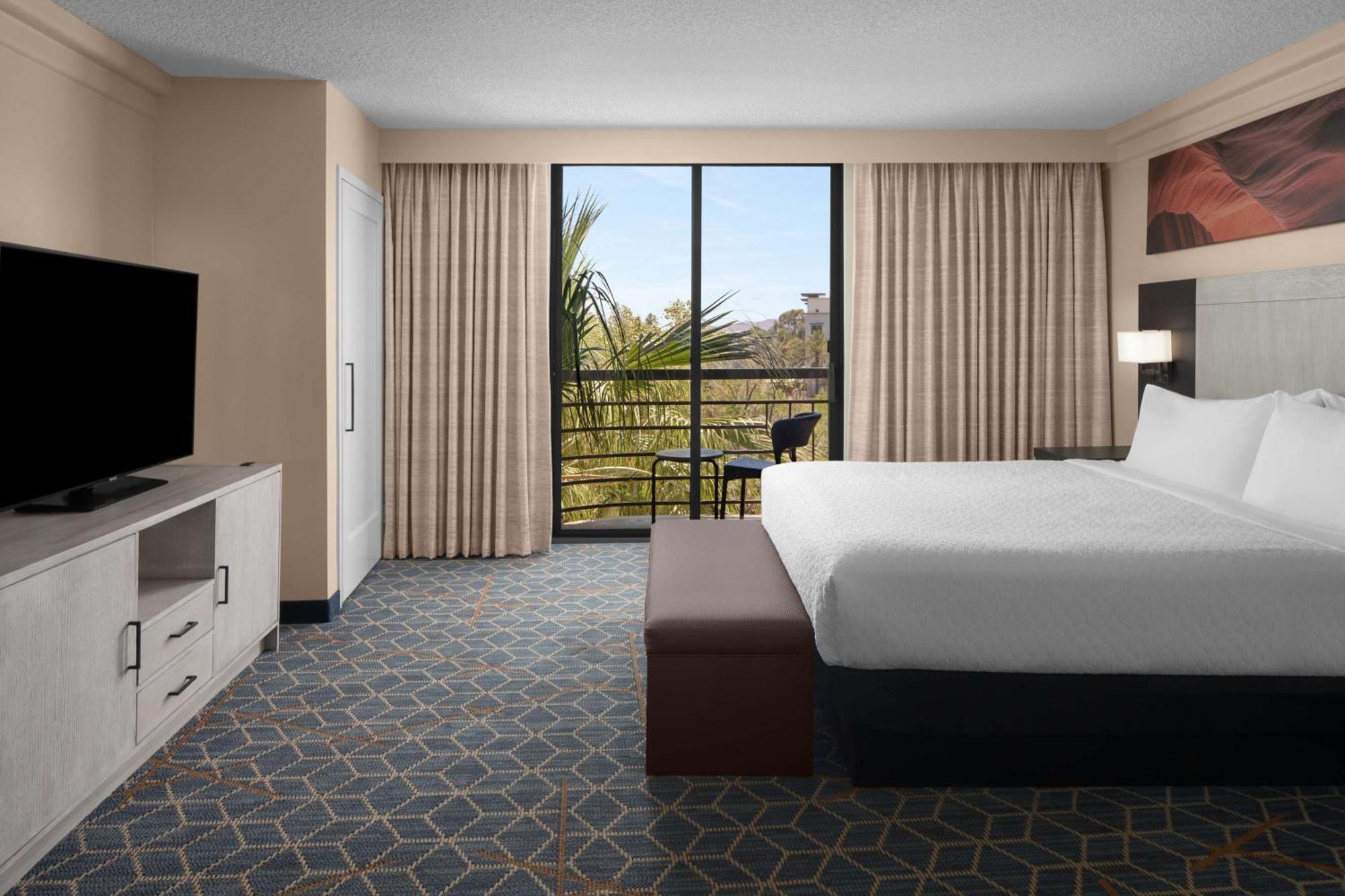 Embassy Suites By Hilton Phoenix Biltmore Ngoại thất bức ảnh