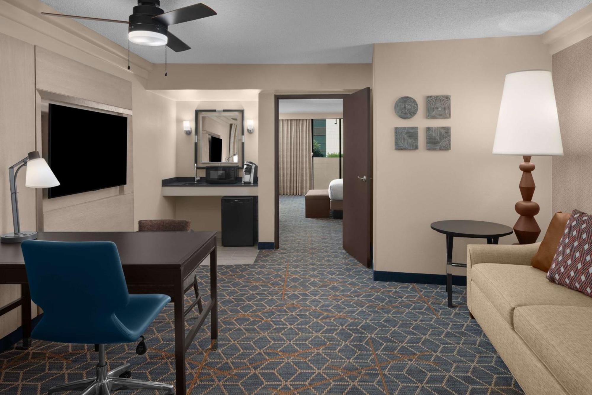 Embassy Suites By Hilton Phoenix Biltmore Ngoại thất bức ảnh